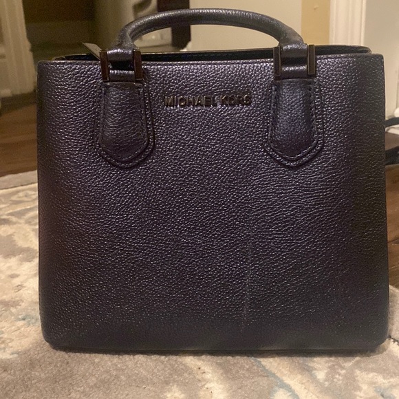 Micheal kors handbag - Picture 1 of 5